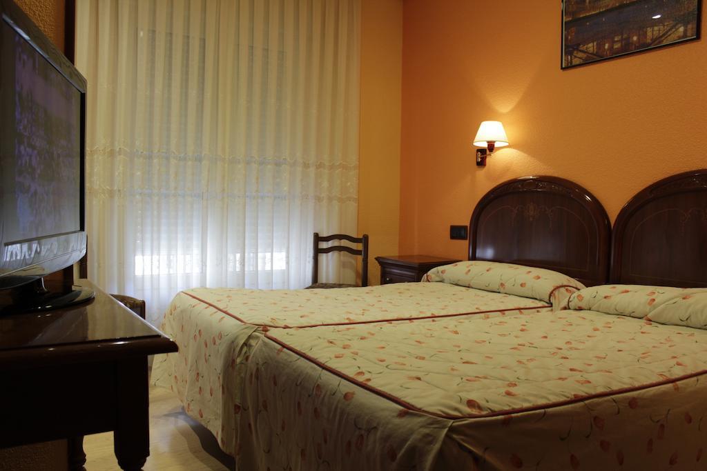 Hostal Ana Belen — Photos 2